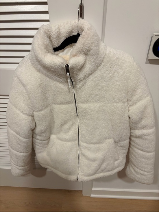 Aeropostale Jackets & Blazers - Aeropostale White Plush Puffer Jacket